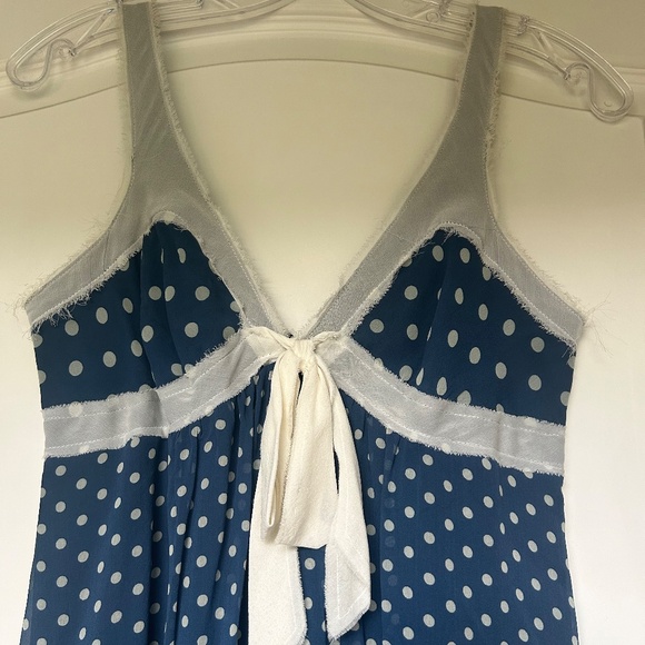 Blue and cream Polka dot dress from BCBG Maxazria size 2 - Picture 6 of 6